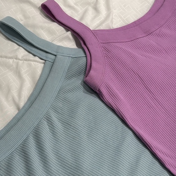 American Eagle ribbed tanks, set of 2, size medium (blue and purple) - Picture 2 of 4